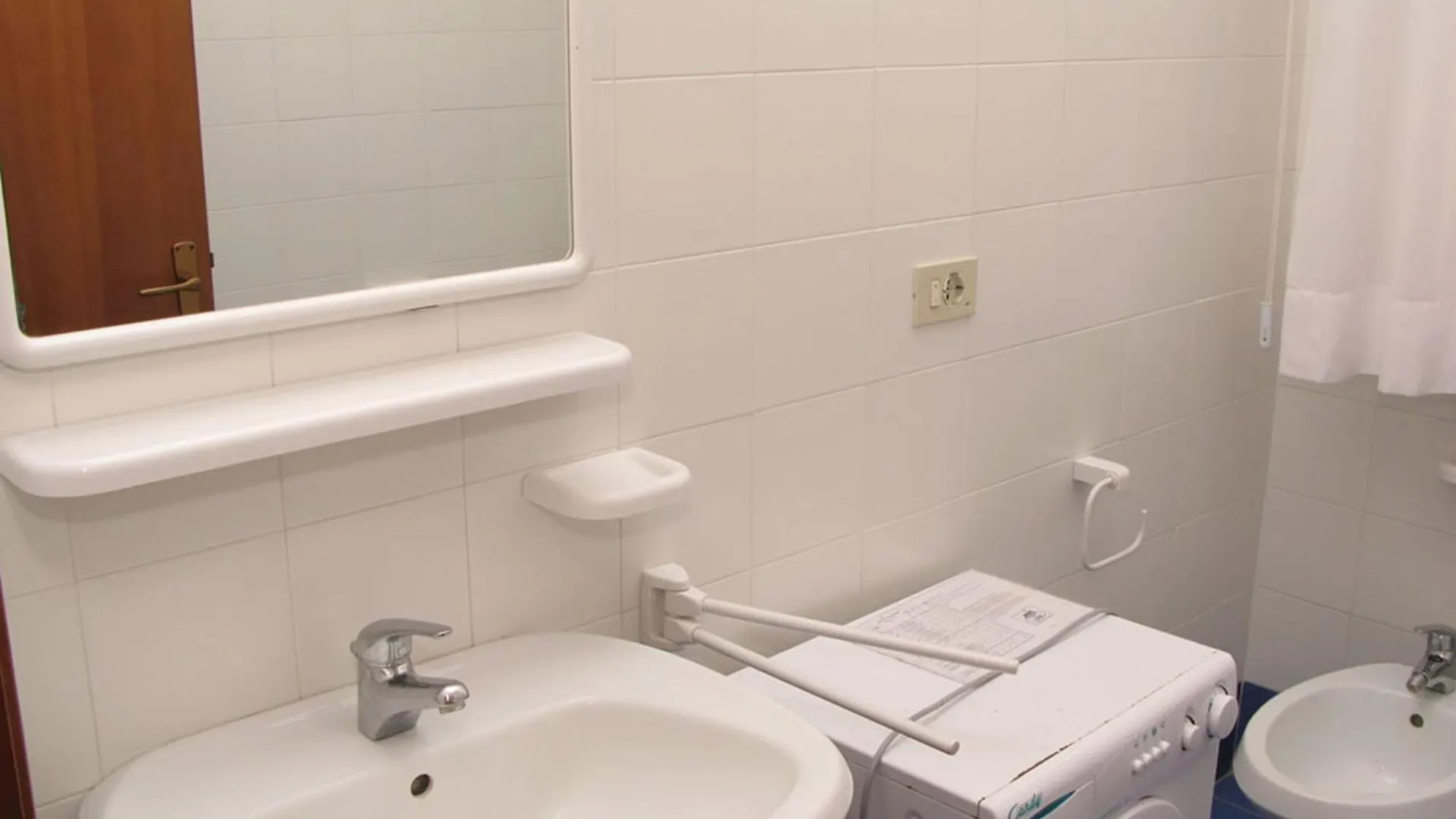 Villa Mazzon Family Apartments 리도 디 예솔로