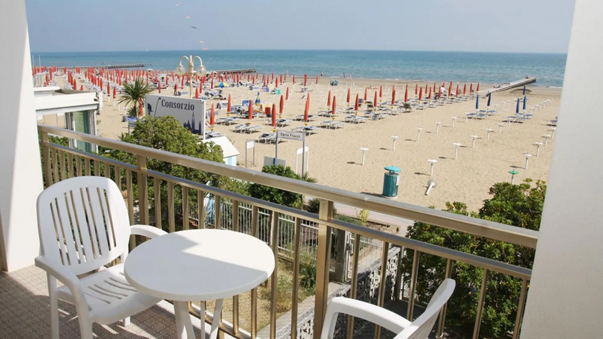 Villa Mazzon Family Apartments ليدو دي يسولو