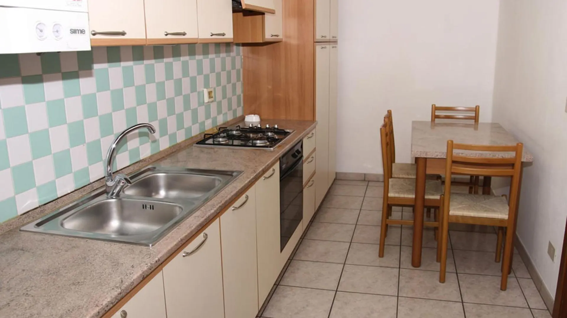 Villa Mazzon Family Apartments ليدو دي يسولو إيطاليا
