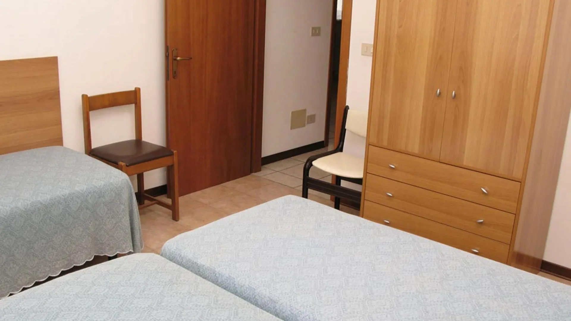 Villa Mazzon Family Apartments ليدو دي يسولو إيطاليا