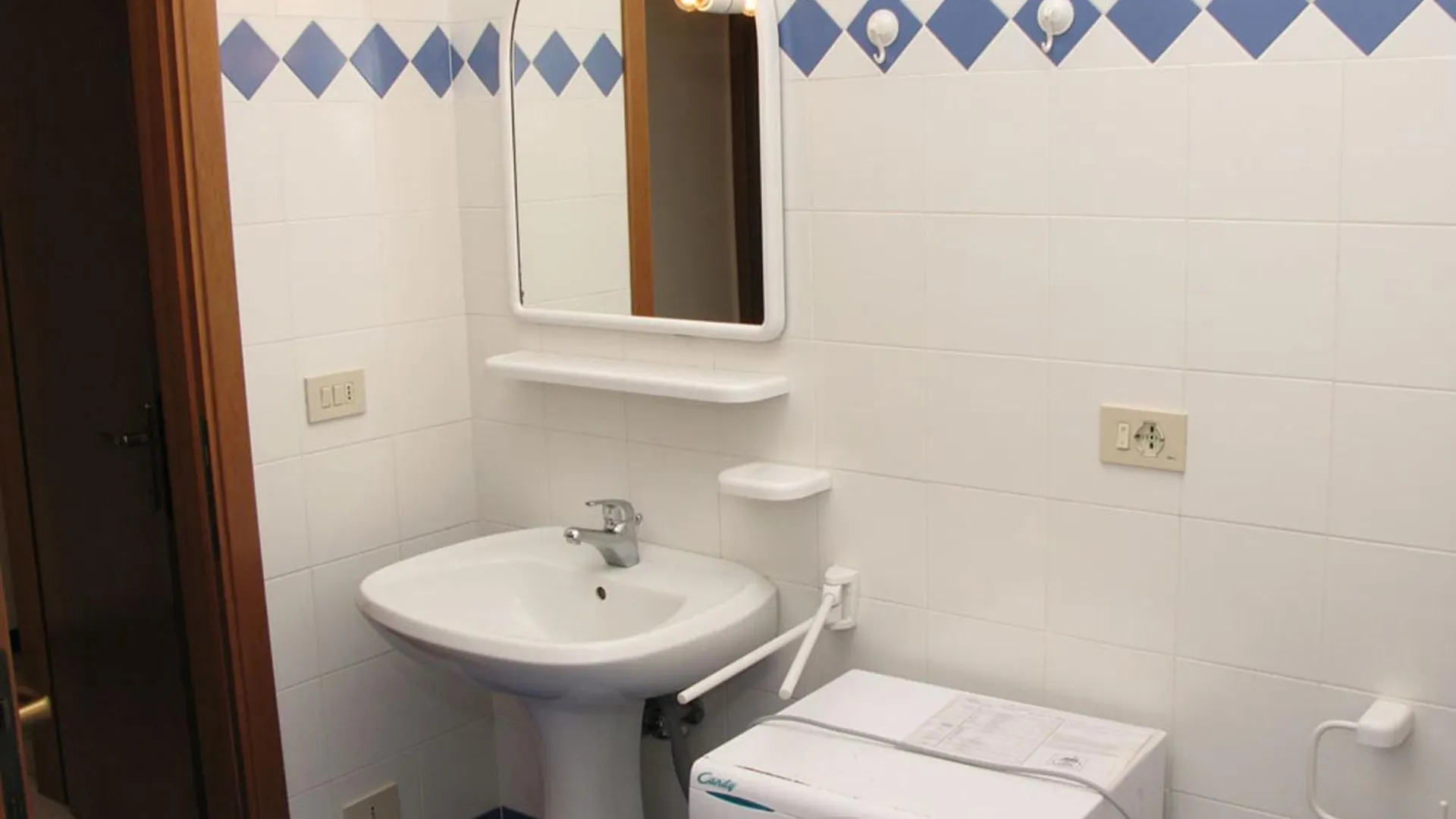 Villa Mazzon Family Apartments ليدو دي يسولو 0*,  إيطاليا